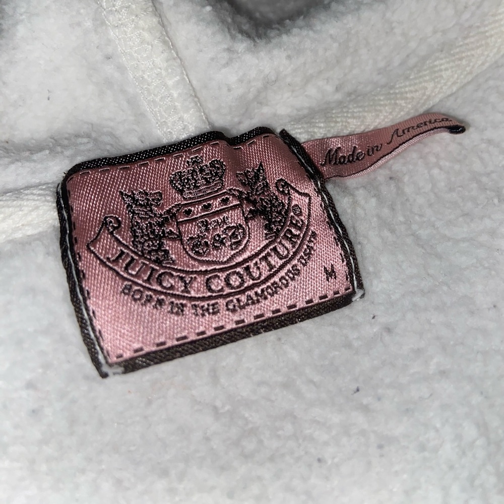 Juicy Couture short sleeve hoodie - Picture 3 of 3